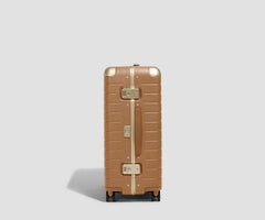 The Aluminum Edge Medium in Cognac Brown