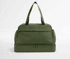 Featherlight Weekender in Olive Green