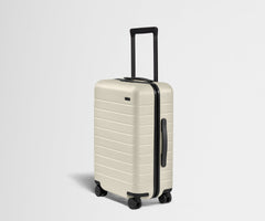 The Carry-On in Salt White