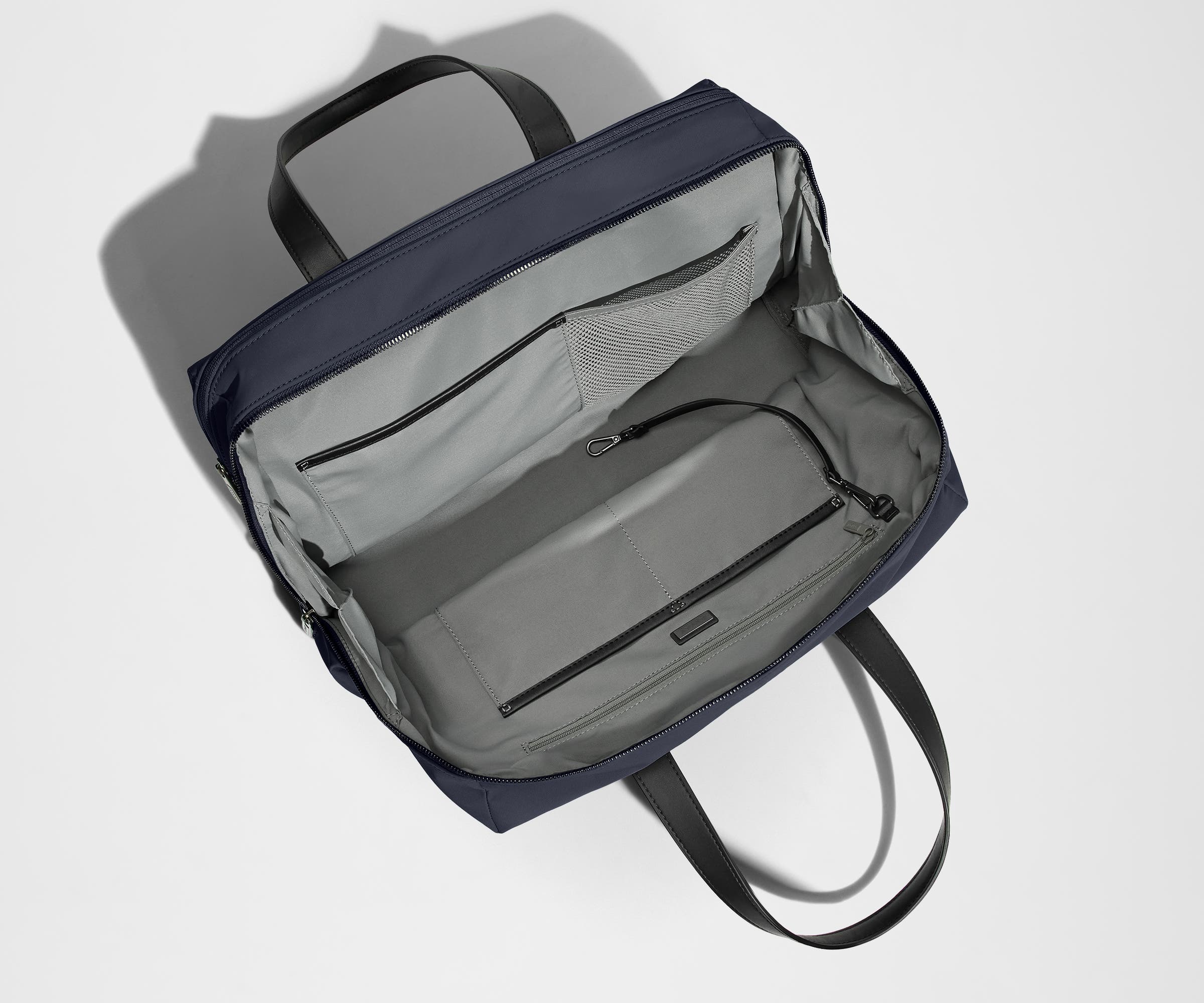 The Everywhere Bag in Navy Blue