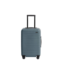 The Carry-On in Coast Blue (DTM)
