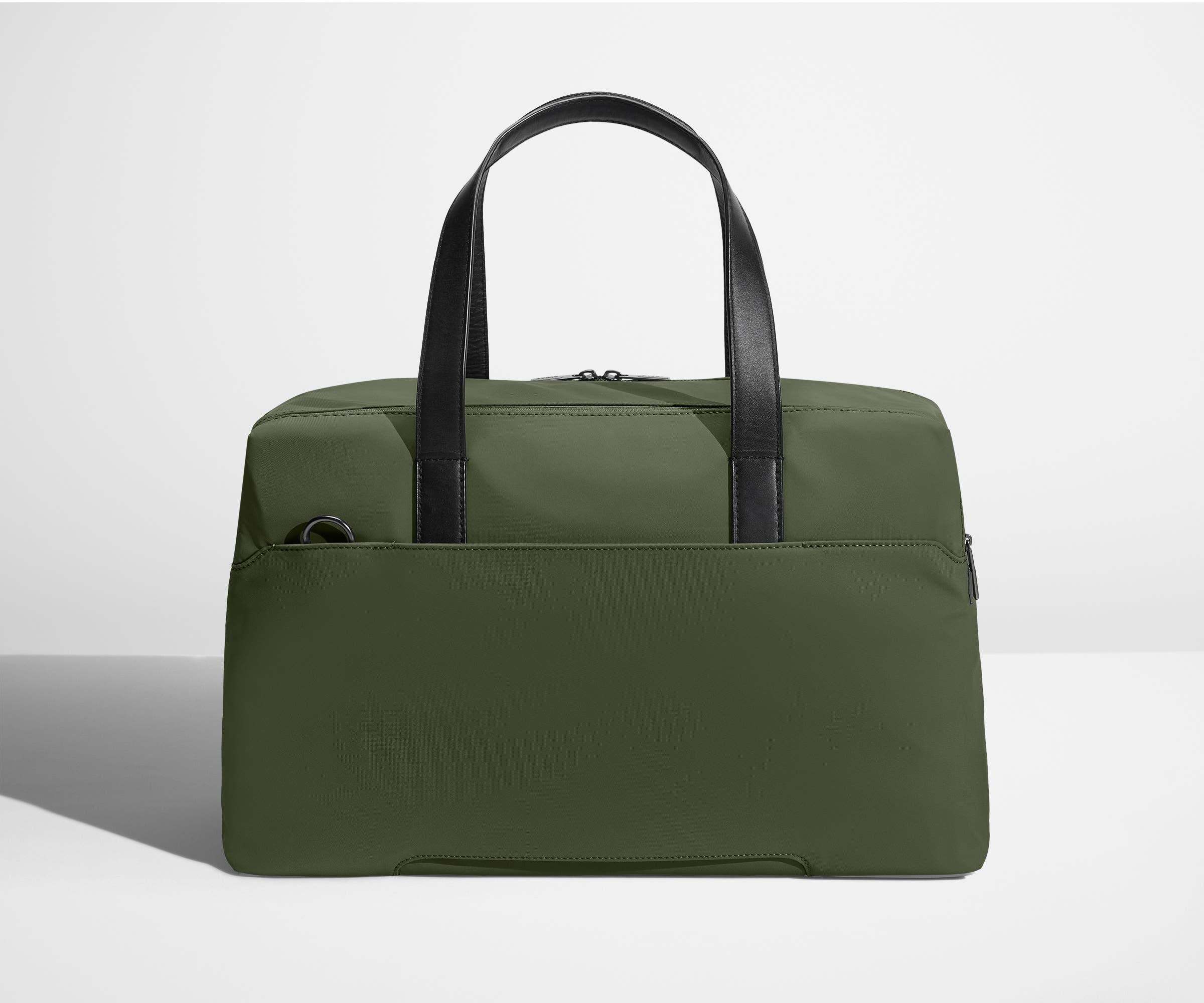 The Overnight Bag in Olive Green