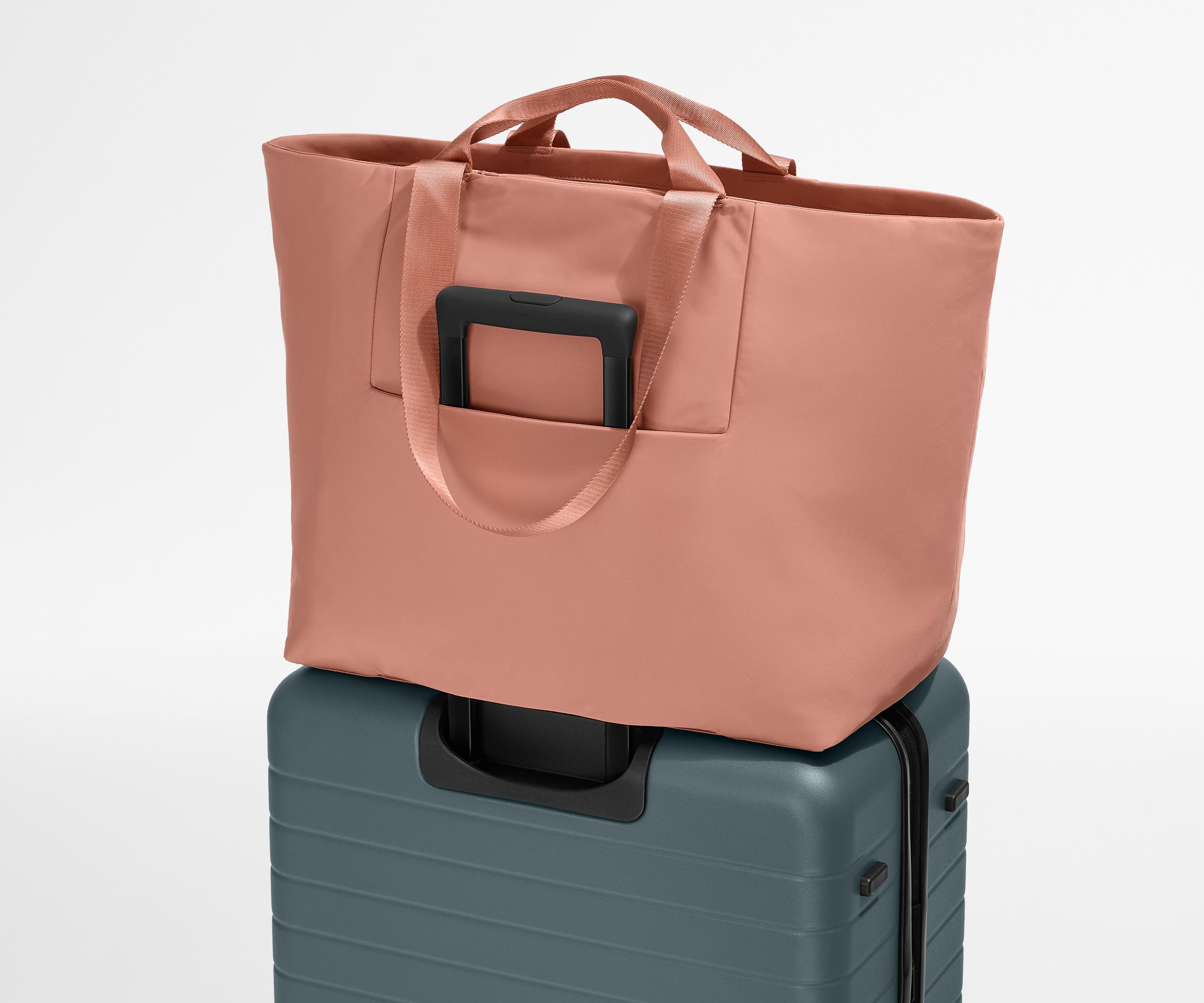 Large Featherlight Tote in Clay Pink