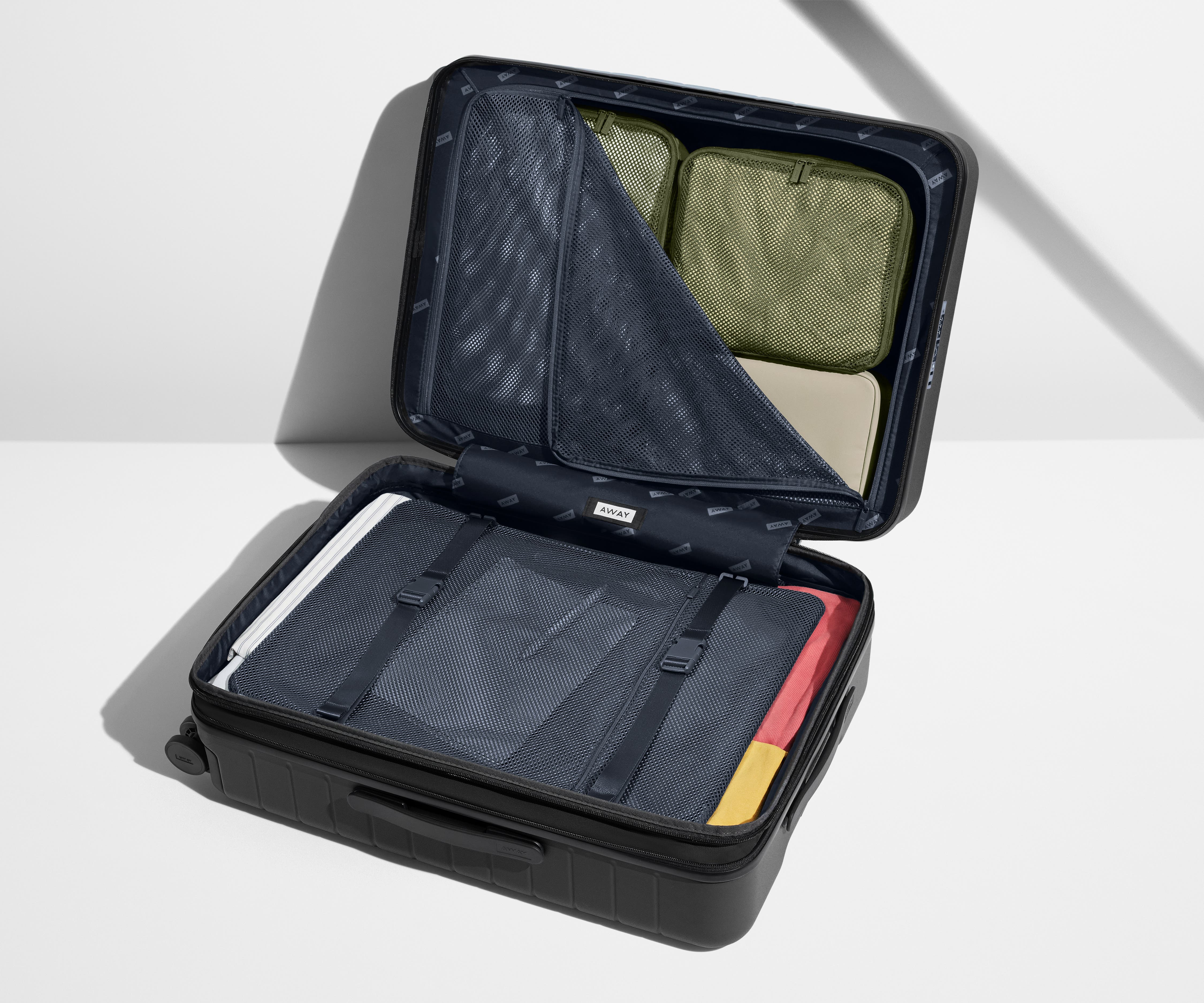 The Medium Flex in Jet Black