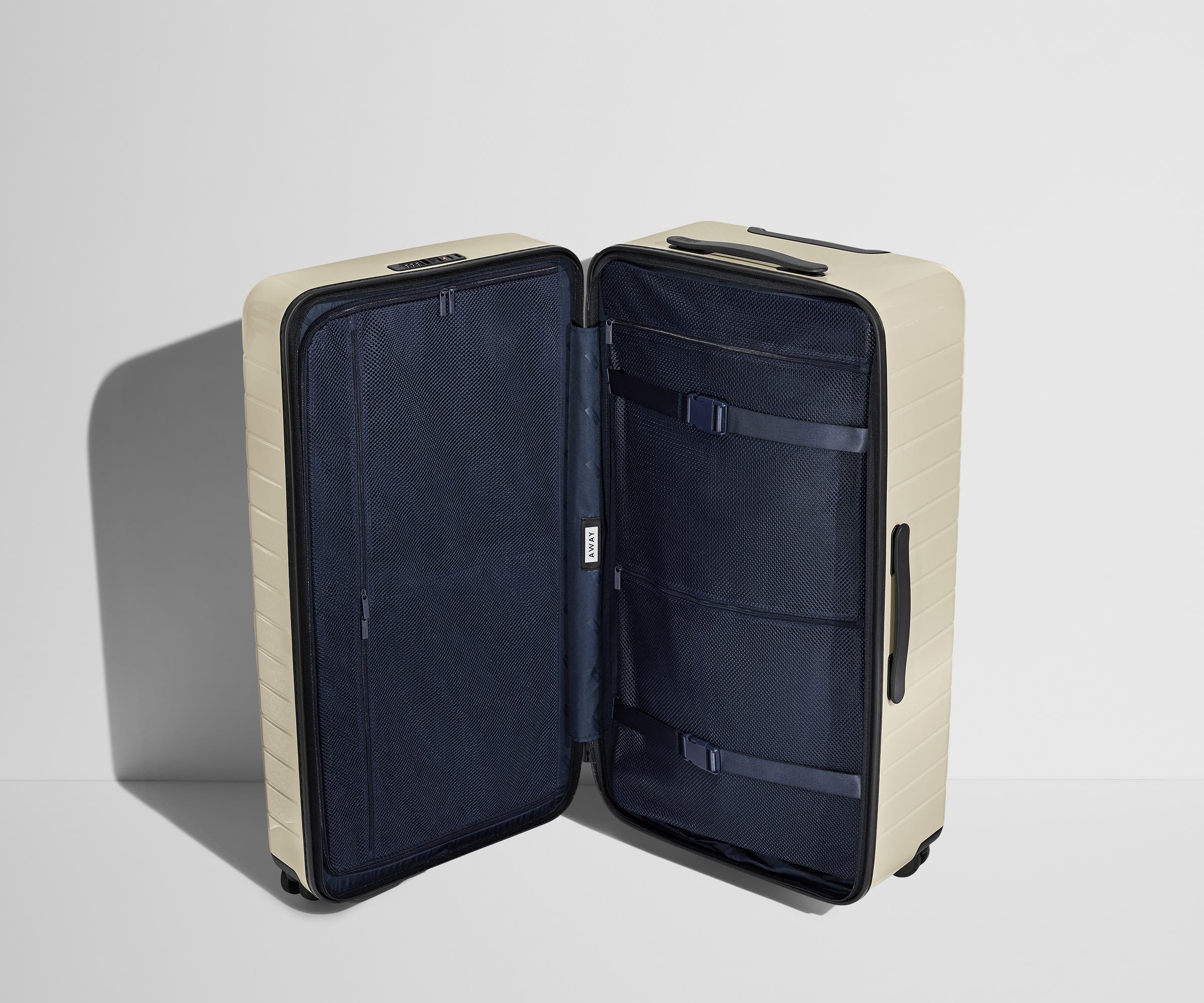 The Trunk in Salt White (Gloss)