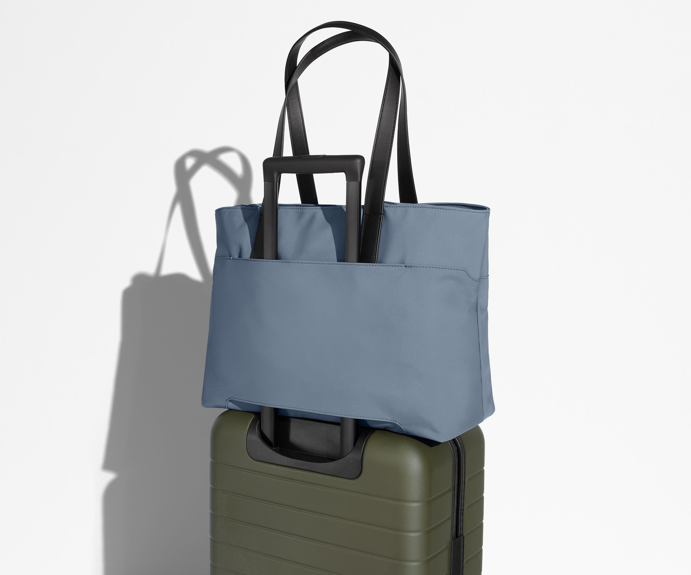The Everywhere Tote in Coast Blue