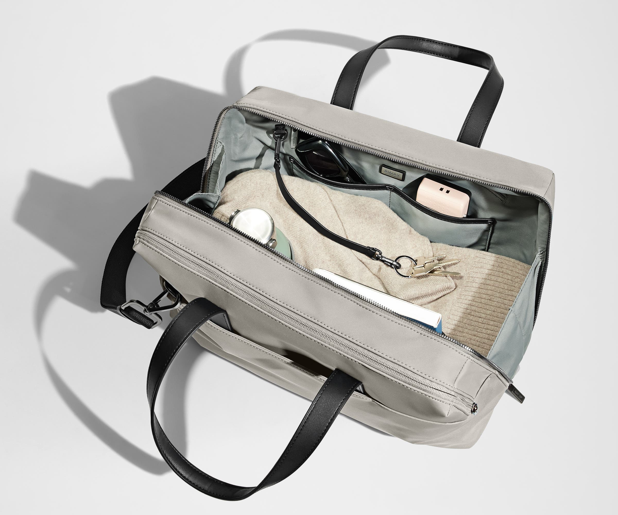 The Everywhere Bag in Cloud Gray