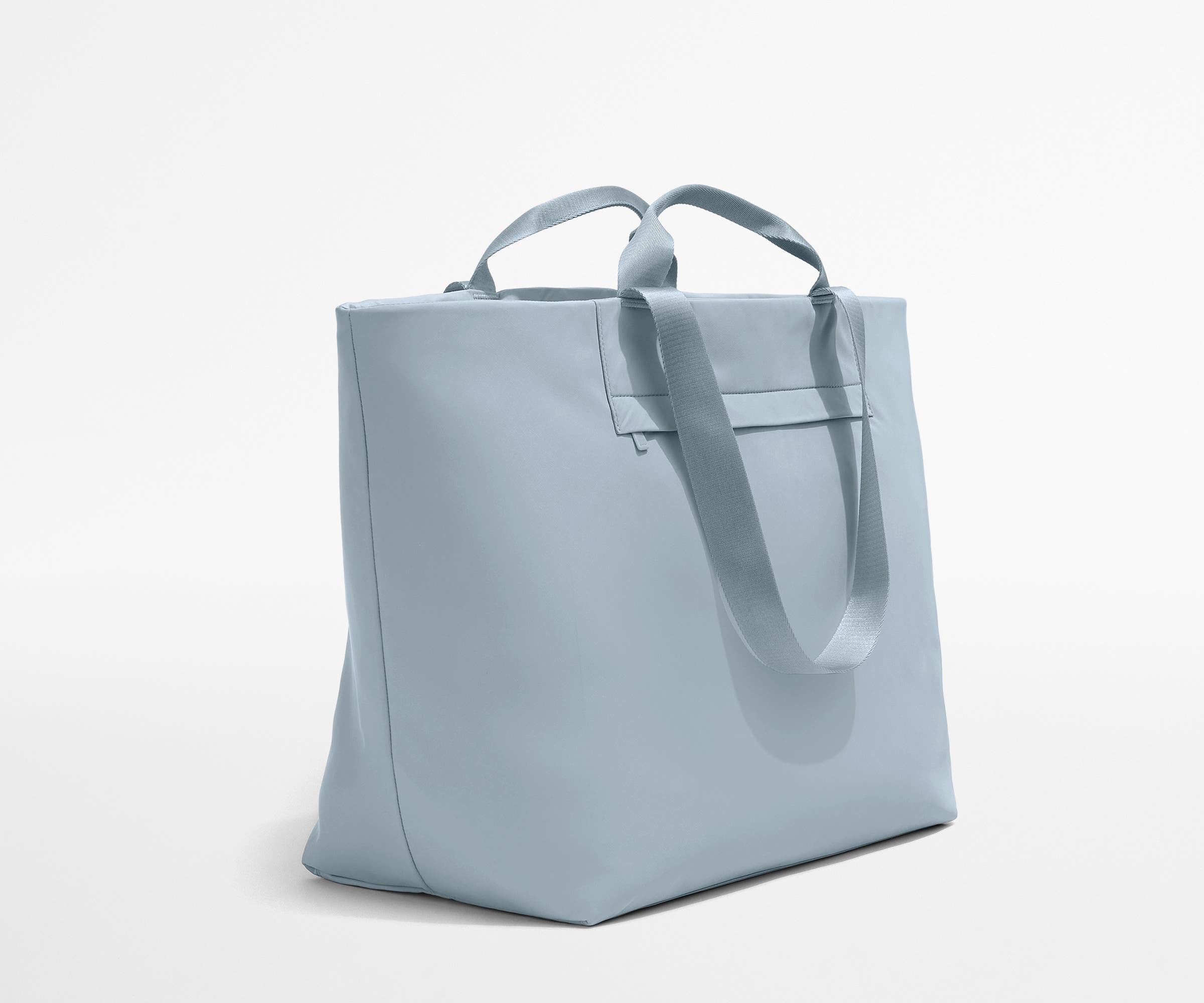 Large Featherlight Tote in Arctic Blue
