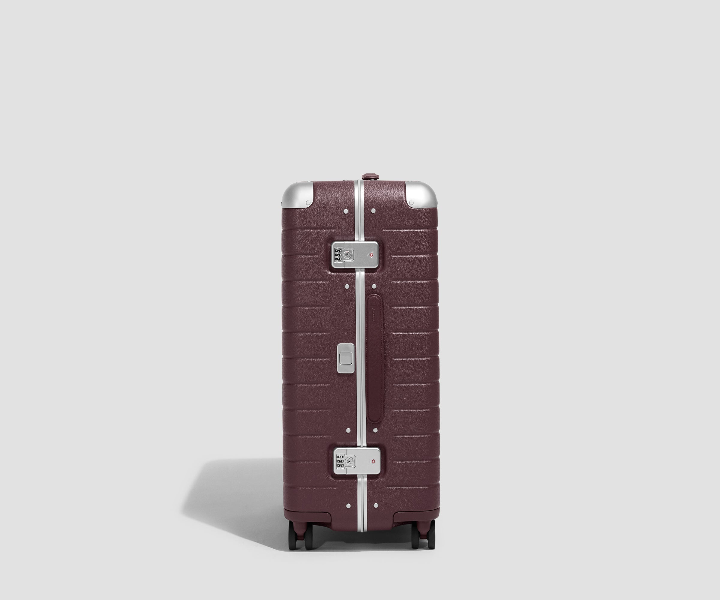 The Aluminum Edge Medium in Oxblood Red