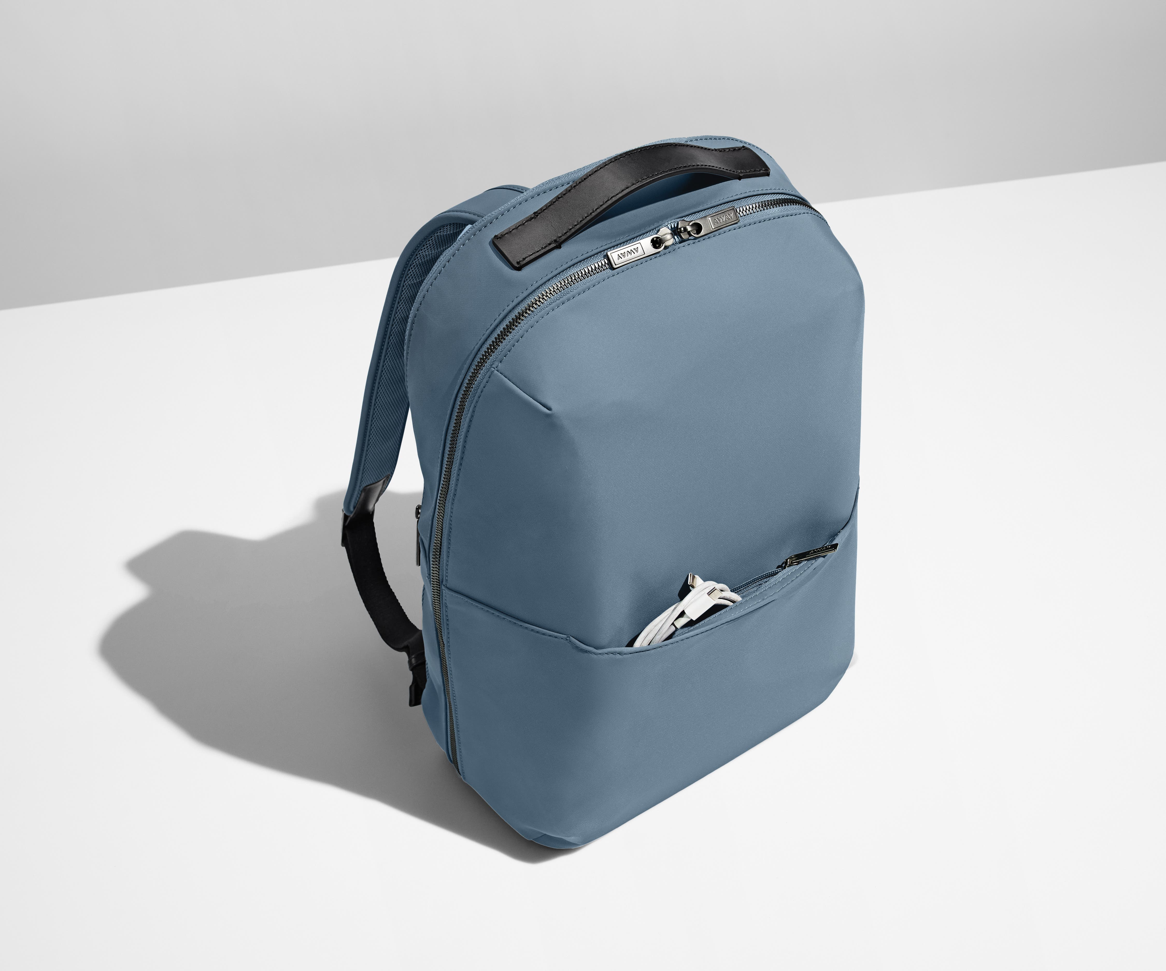 The Everywhere Zip Backpack in Coast Blue
