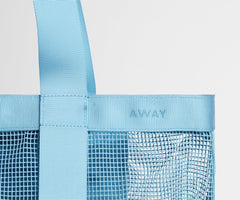 Beach Tote in Seaside Blue