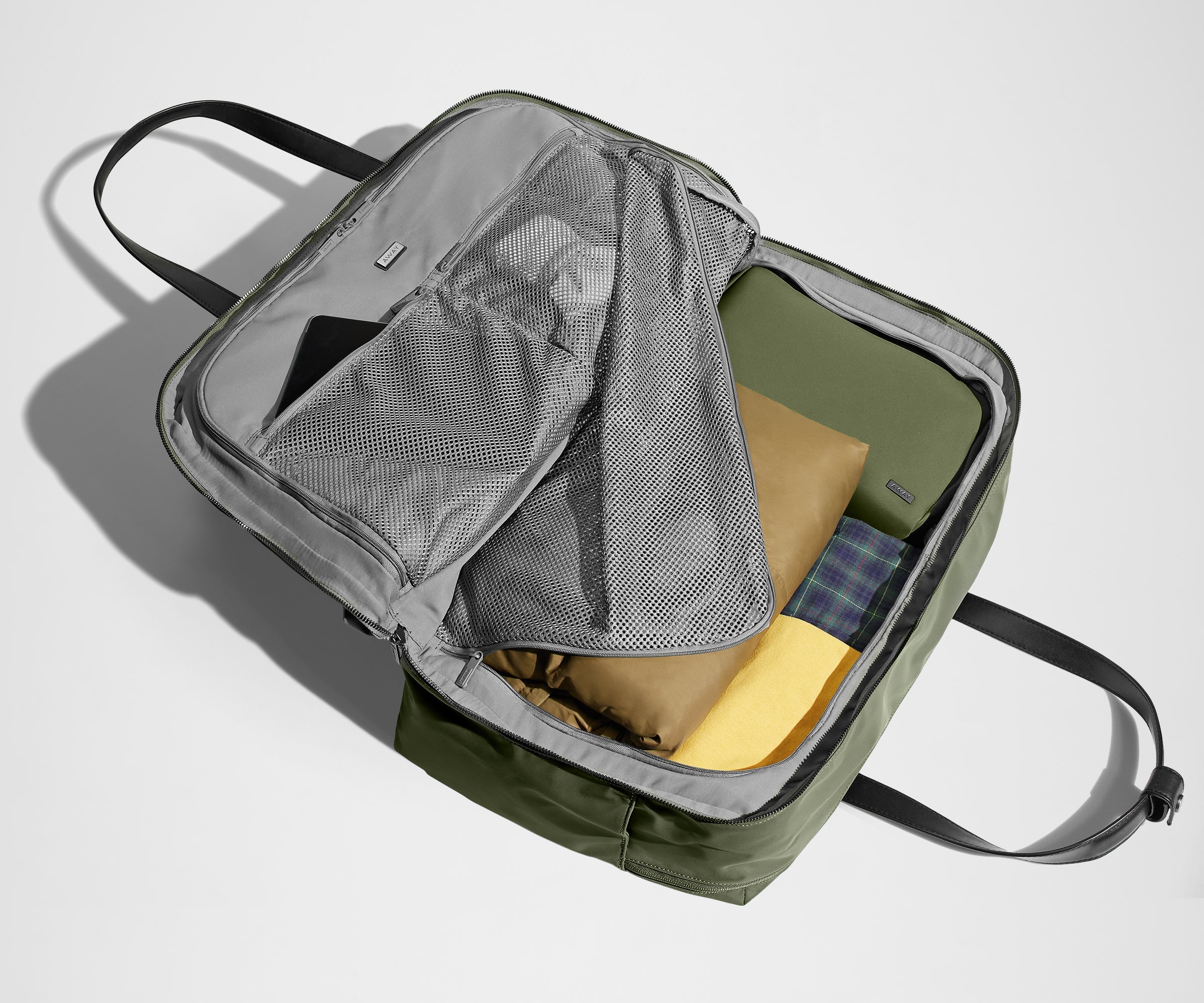 The Weekender in Olive Green