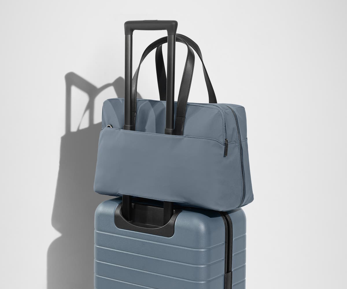 The Everywhere Bag in Coast Blue