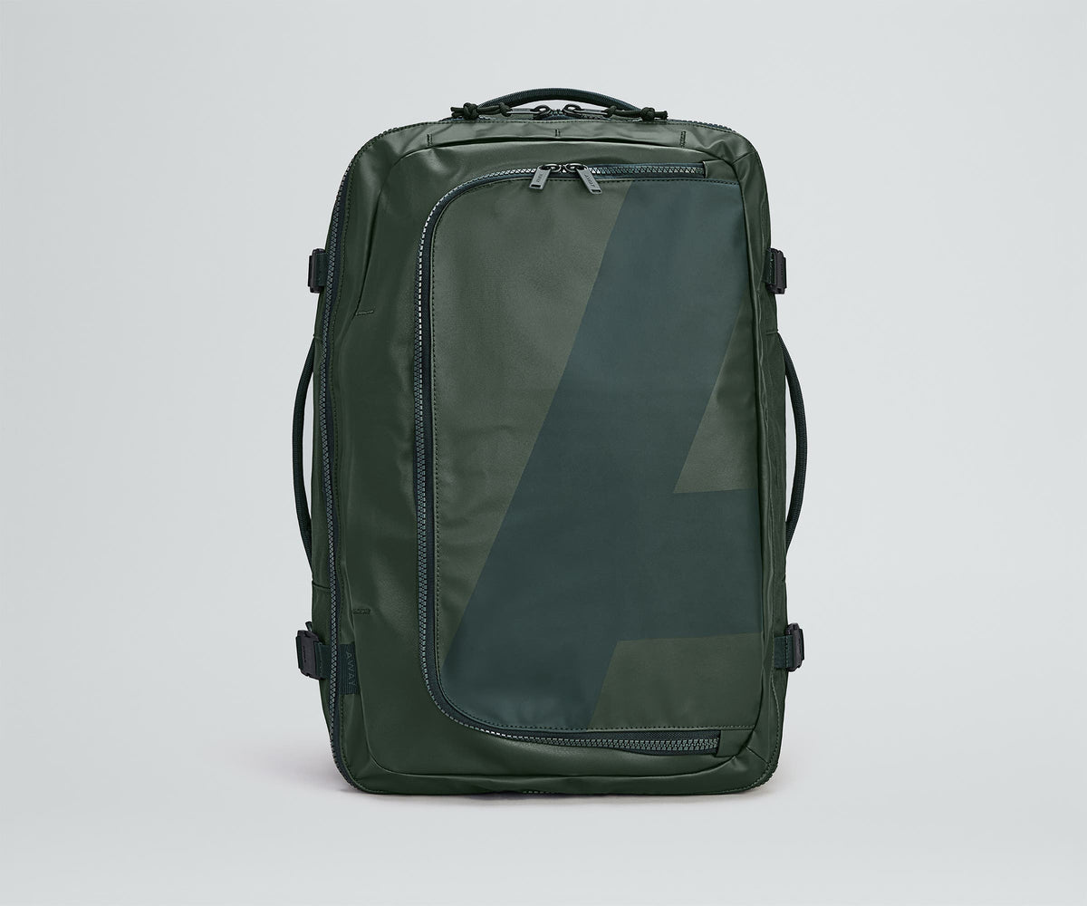 Active Convertible Backpack 45L in Forest Green