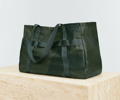Active Tote 45L in Forest Green
