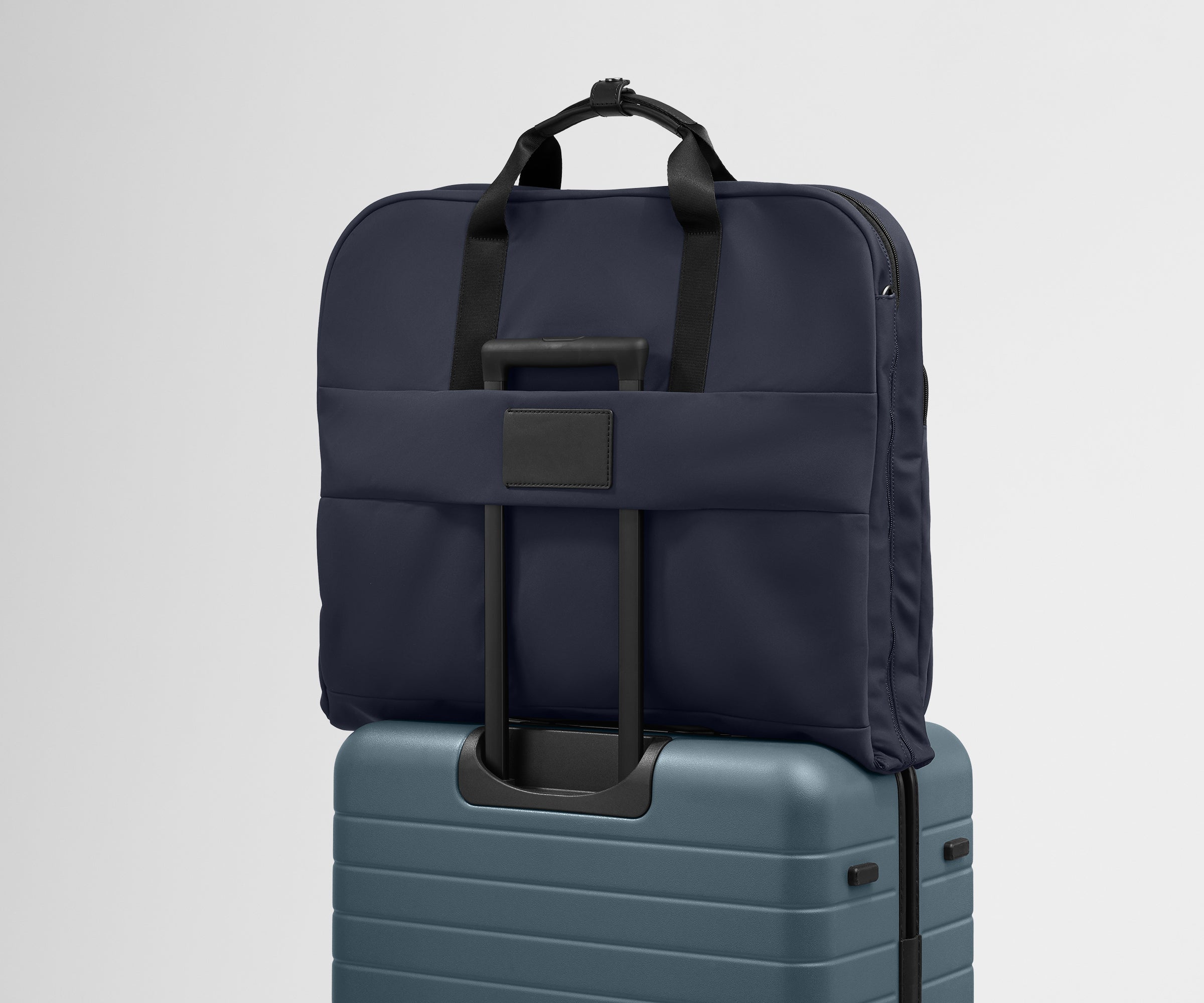 Garment Bag in Navy Blue