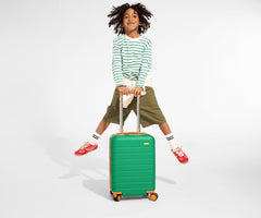 The Kids Carry-On in Froggy Green