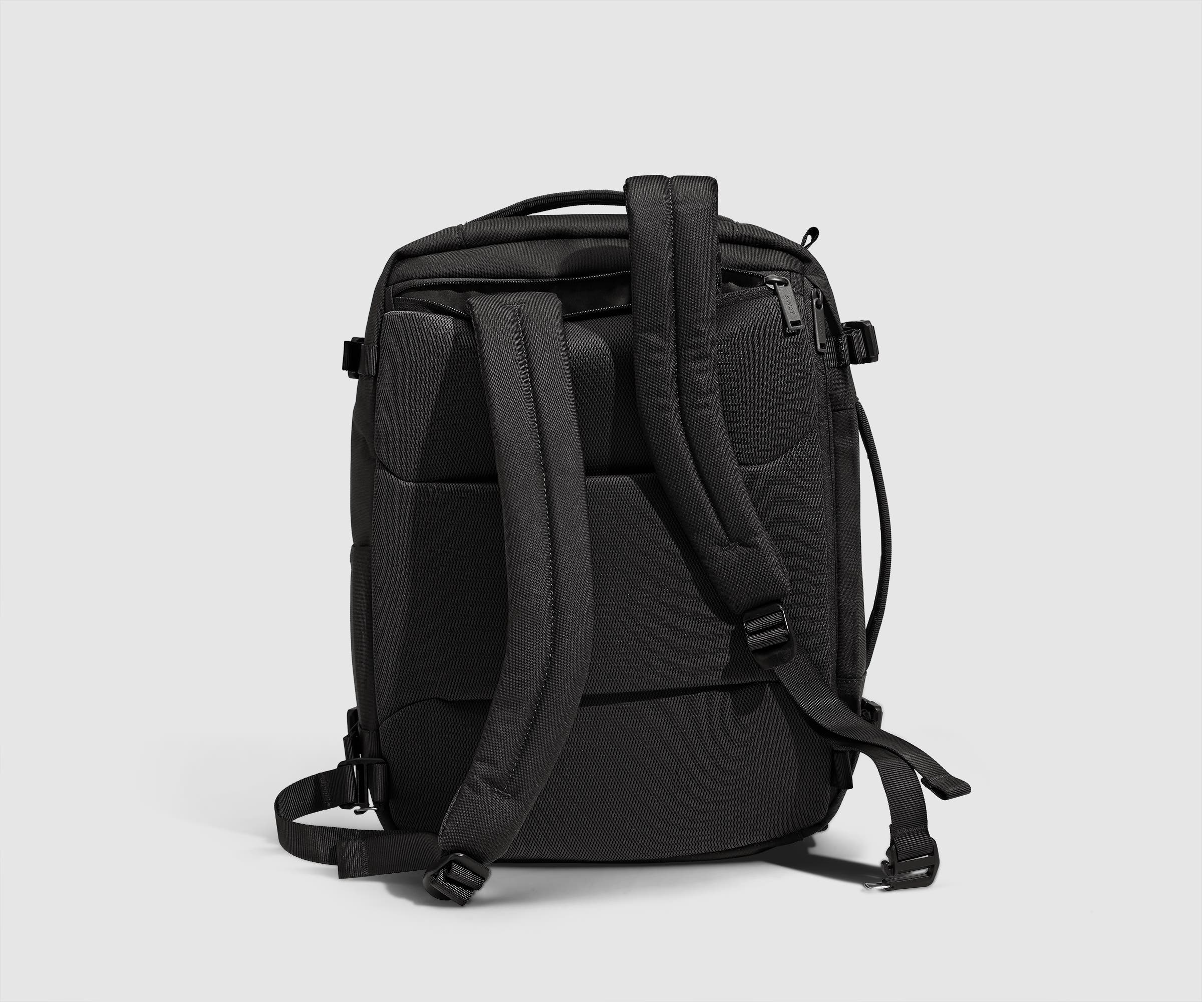 Active Convertible Backpack 25L in Jet Black