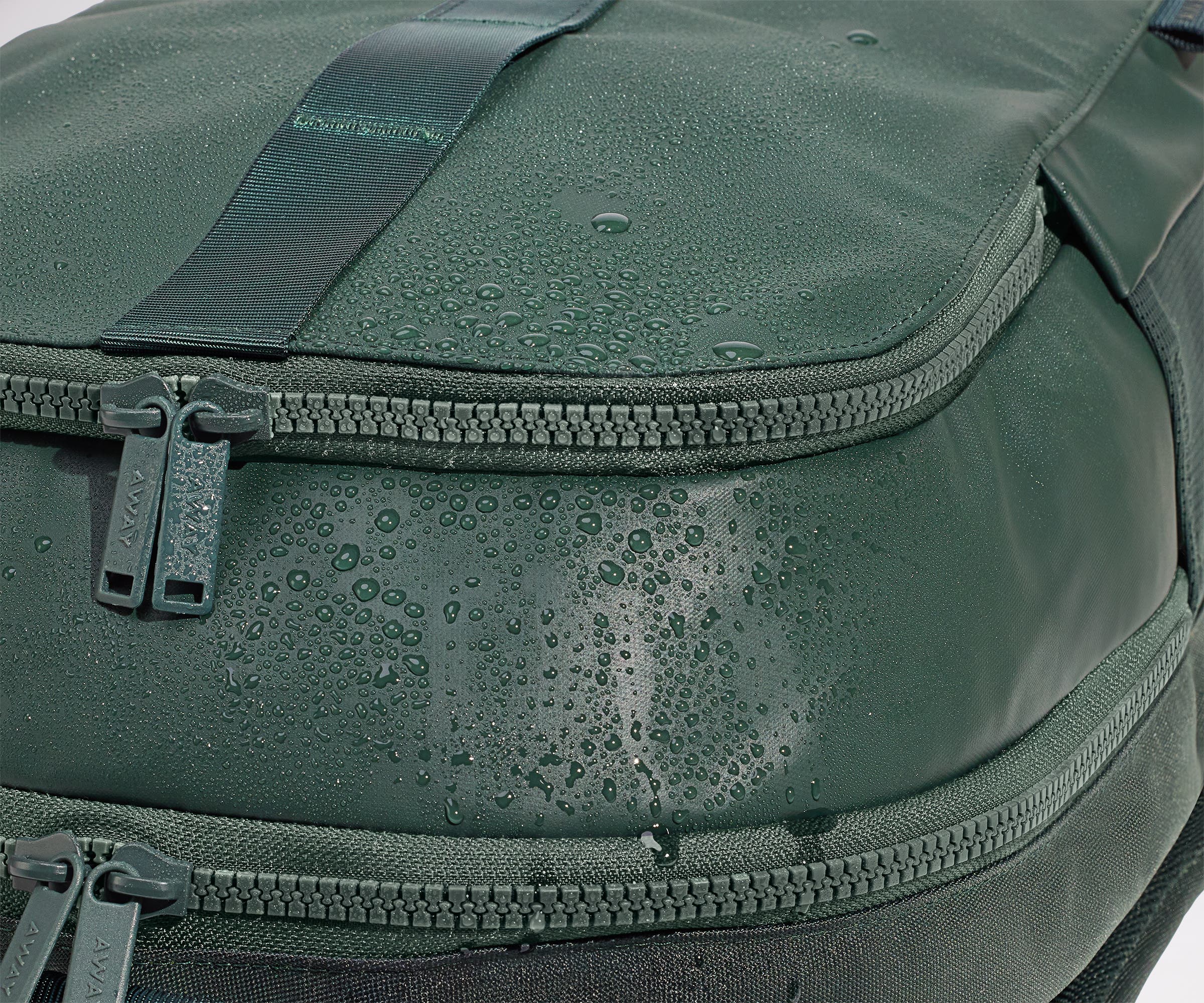 Active Backpack 26L in Forest Green