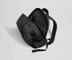 Active Daypack 20L in Jet Black