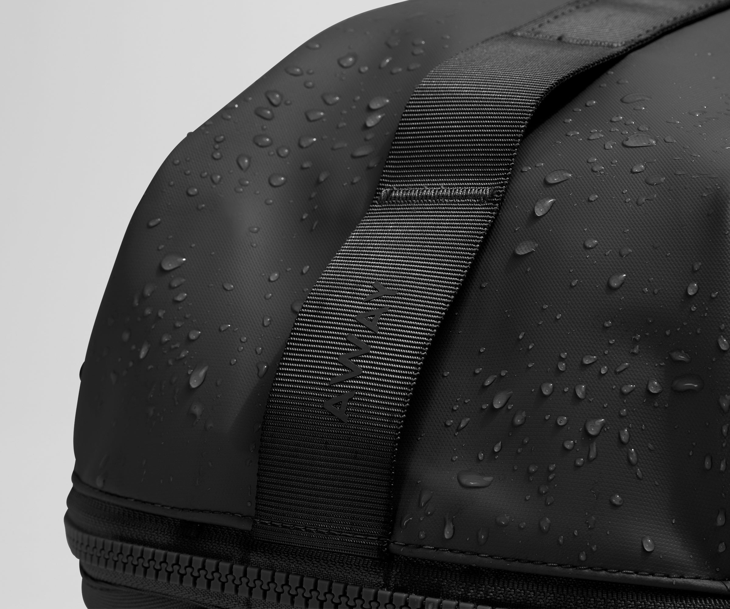 Active Daypack 20L in Jet Black