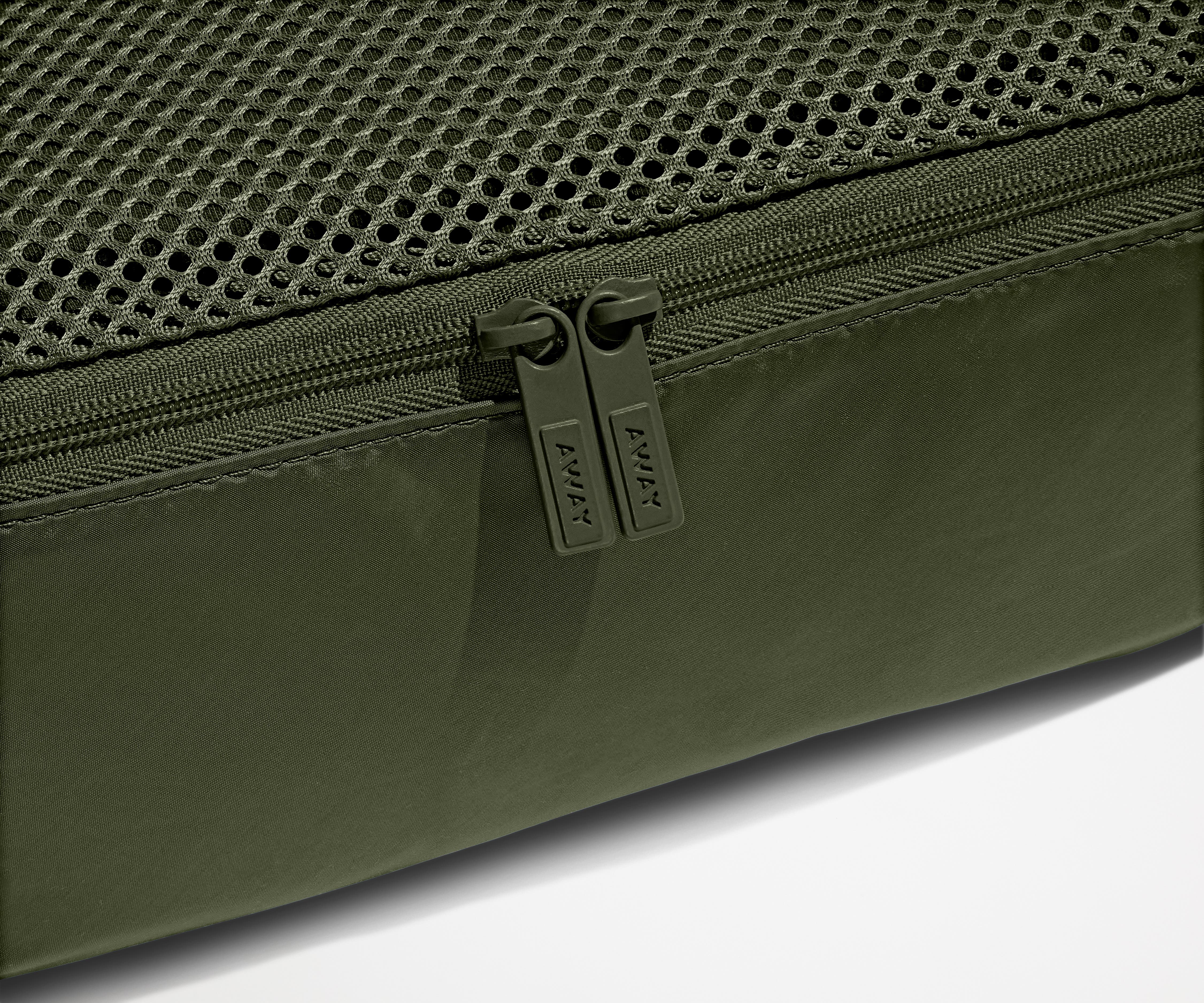The Insider Packing Cubes in Olive Green
