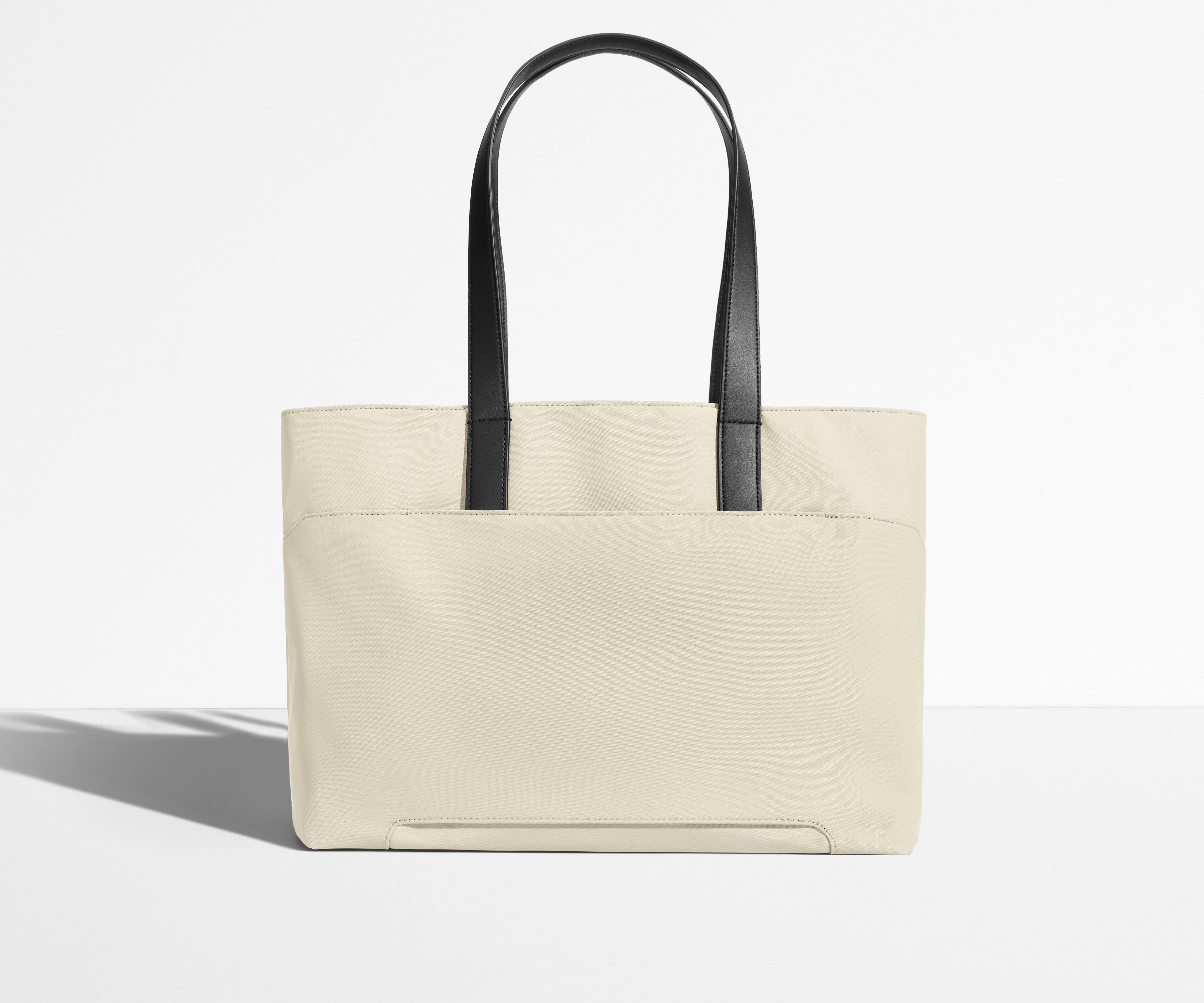 The Everywhere Tote in Salt White