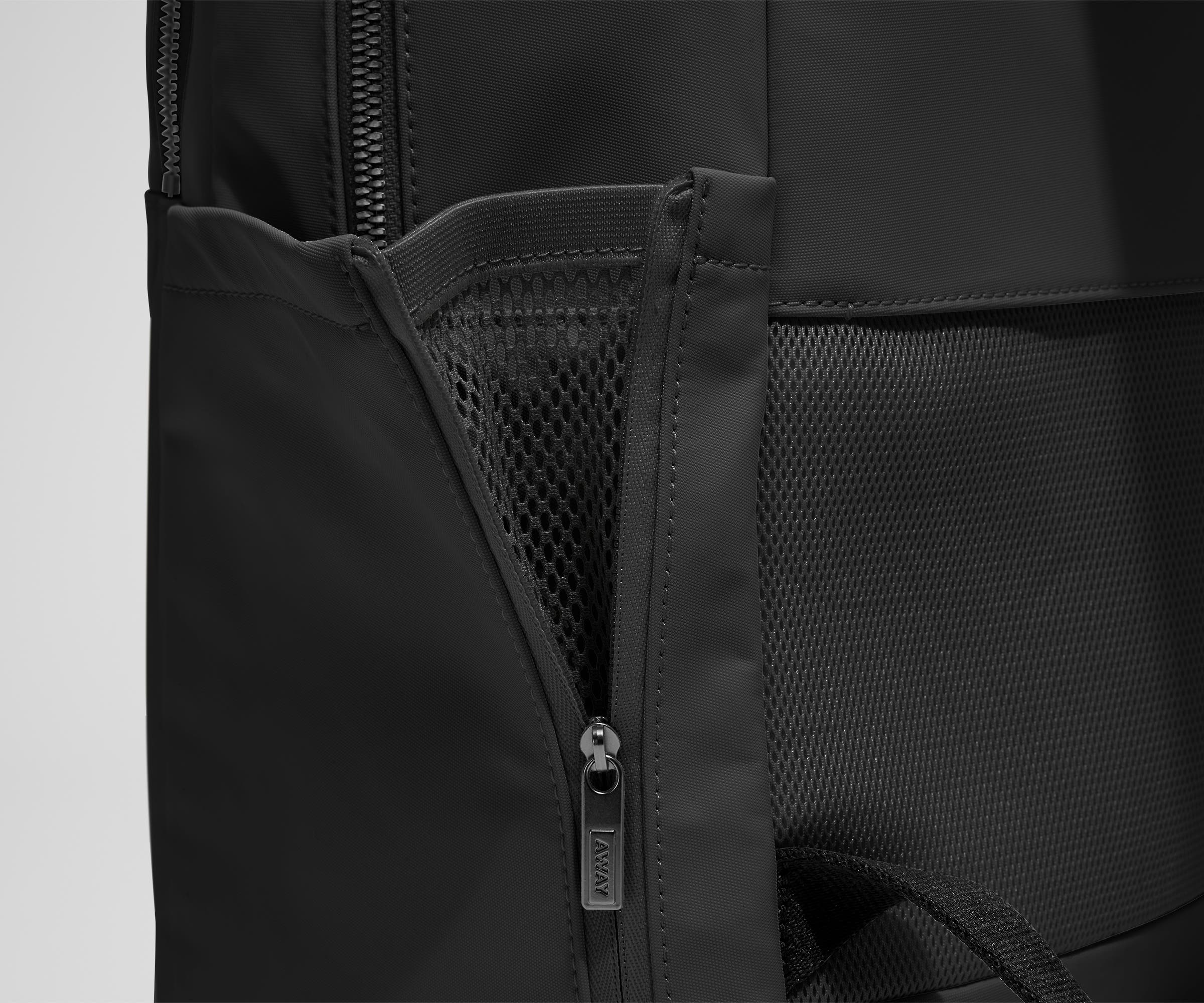 The Commuter Backpack in Jet Black