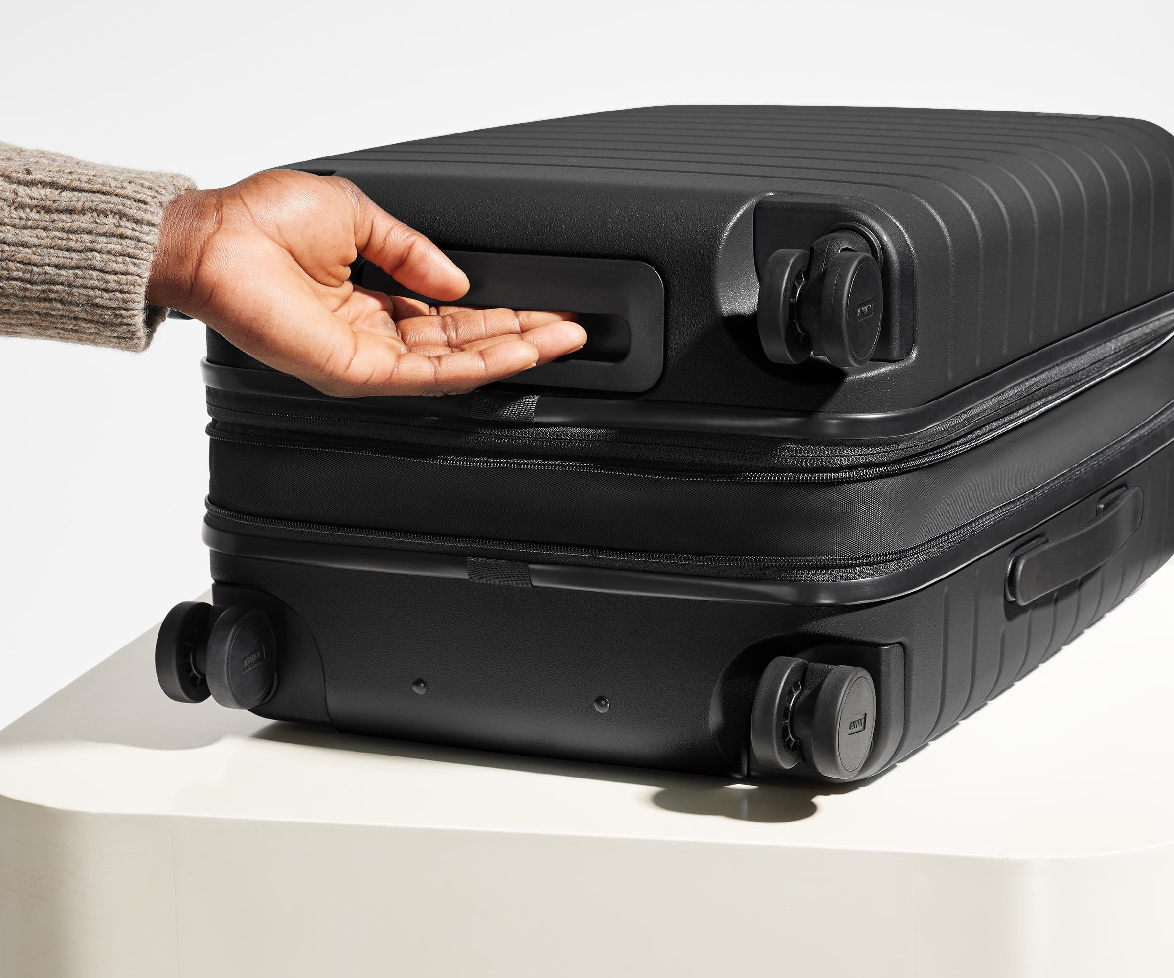 The Bigger Carry-On Flex in Jet Black